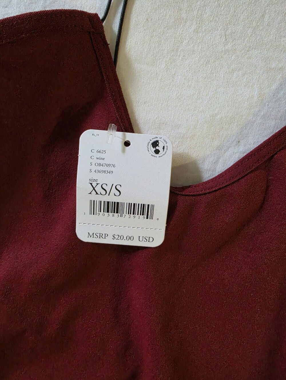 NWT Free People Intimately Seamless Micro Strap Cami Crop Top Wine Red XS/S - Picture 3 of 7